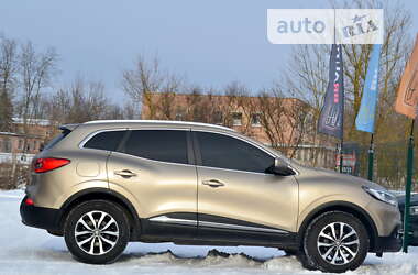 Позашляховик / Кросовер Renault Kadjar 2018 в 