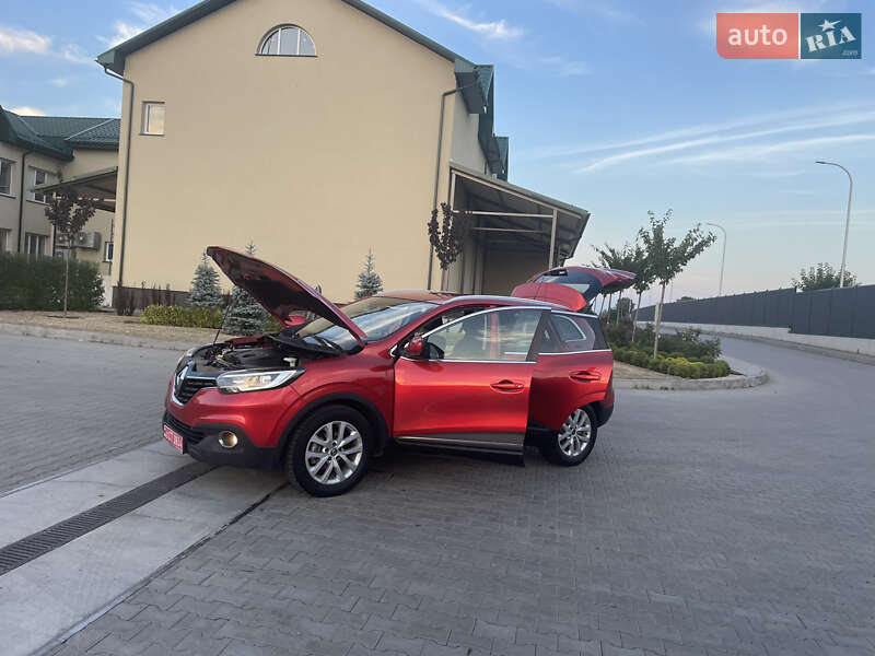 Позашляховик / Кросовер Renault Kadjar 2016 в Луцьку