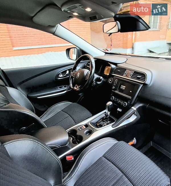 Позашляховик / Кросовер Renault Kadjar 2017 в Полтаві