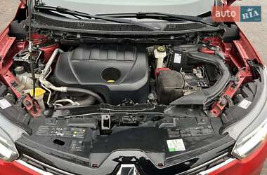Внедорожник / Кроссовер Renault Kadjar 2015 в 