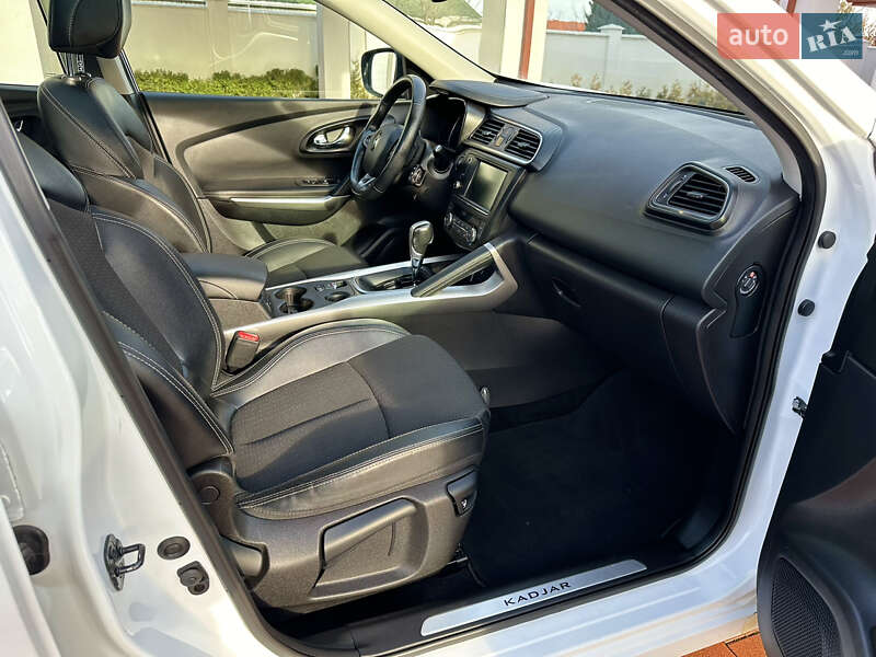 Внедорожник / Кроссовер Renault Kadjar 2017 в Луцке