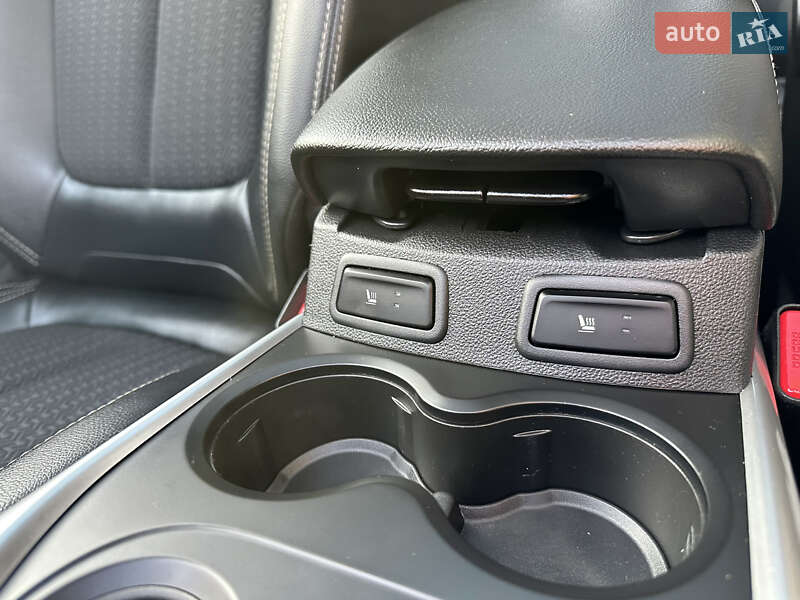 Внедорожник / Кроссовер Renault Kadjar 2017 в Луцке