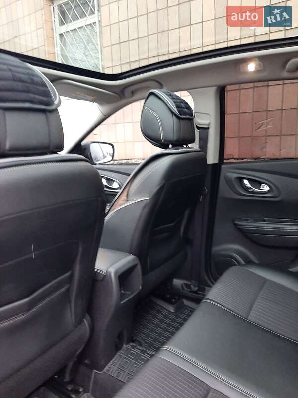 Внедорожник / Кроссовер Renault Kadjar 2016 в Кропивницком