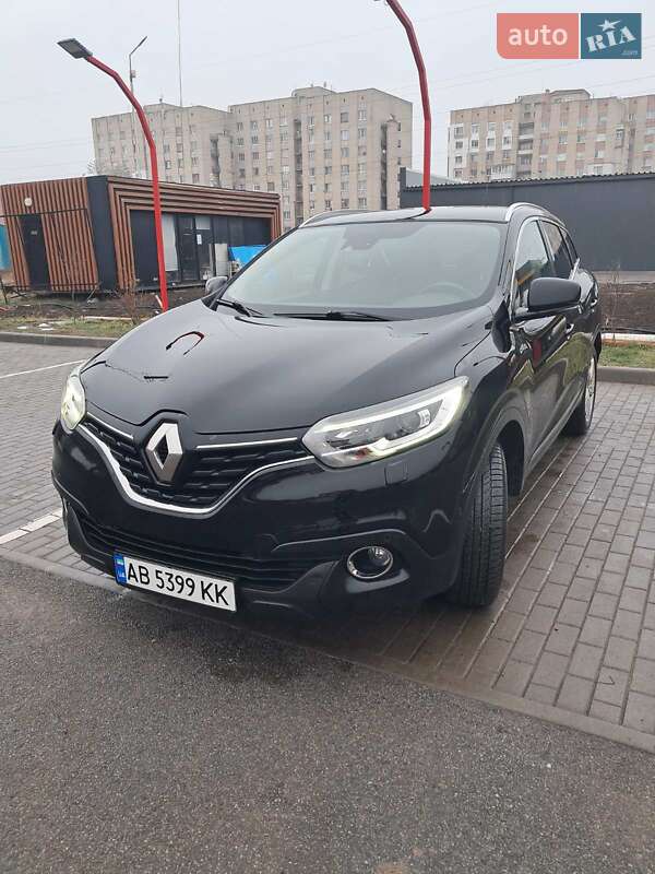 Внедорожник / Кроссовер Renault Kadjar 2017 в 