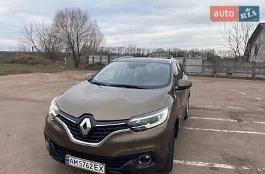 Внедорожник / Кроссовер Renault Kadjar 2015 в 