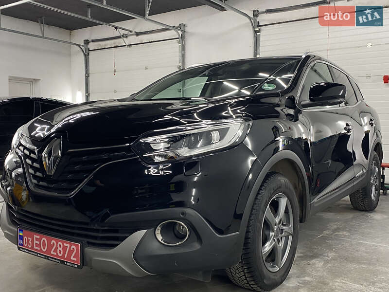 Внедорожник / Кроссовер Renault Kadjar 2016 в 