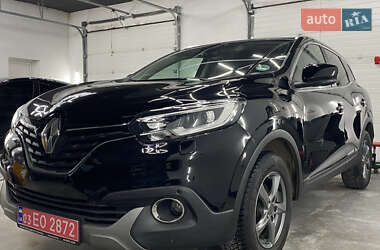 Внедорожник / Кроссовер Renault Kadjar 2016 в 