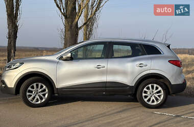Внедорожник / Кроссовер Renault Kadjar 2016 в 