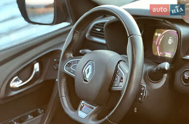 Внедорожник / Кроссовер Renault Kadjar 2015 в 