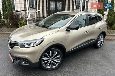 Внедорожник / Кроссовер Renault Kadjar 2016 в 