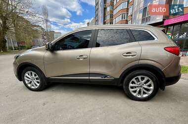 Внедорожник / Кроссовер Renault Kadjar 2017 в 