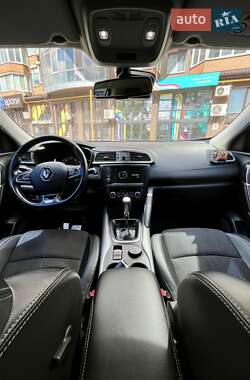 Внедорожник / Кроссовер Renault Kadjar 2017 в 