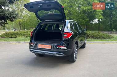 Внедорожник / Кроссовер Renault Kadjar 2020 в 