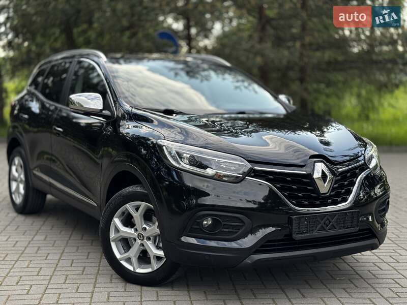 Көлікте ересек адамды ұрды