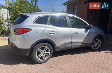 Внедорожник / Кроссовер Renault Kadjar 2016 в 