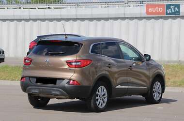 Внедорожник / Кроссовер Renault Kadjar 2017 в 