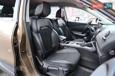 Внедорожник / Кроссовер Renault Kadjar 2017 в 