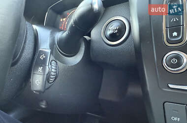 Внедорожник / Кроссовер Renault Kadjar 2015 в 