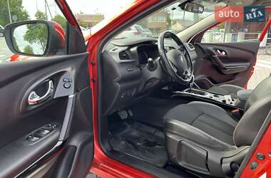 Внедорожник / Кроссовер Renault Kadjar 2017 в 