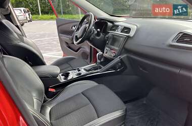 Внедорожник / Кроссовер Renault Kadjar 2017 в 