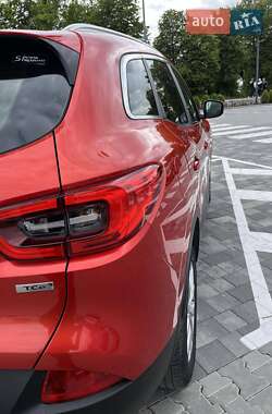 Внедорожник / Кроссовер Renault Kadjar 2017 в 