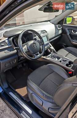 Внедорожник / Кроссовер Renault Kadjar 2016 в 