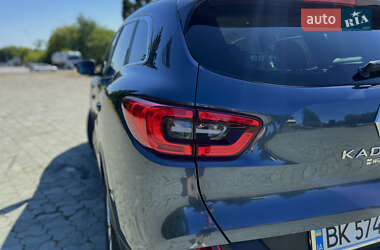 Внедорожник / Кроссовер Renault Kadjar 2017 в 