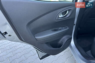 Внедорожник / Кроссовер Renault Kadjar 2019 в 