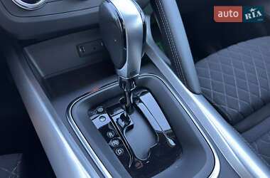 Внедорожник / Кроссовер Renault Kadjar 2019 в 