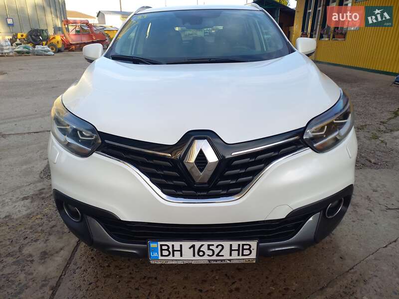 Внедорожник / Кроссовер Renault Kadjar 2017 в 