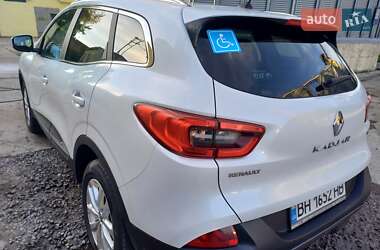 Внедорожник / Кроссовер Renault Kadjar 2017 в 