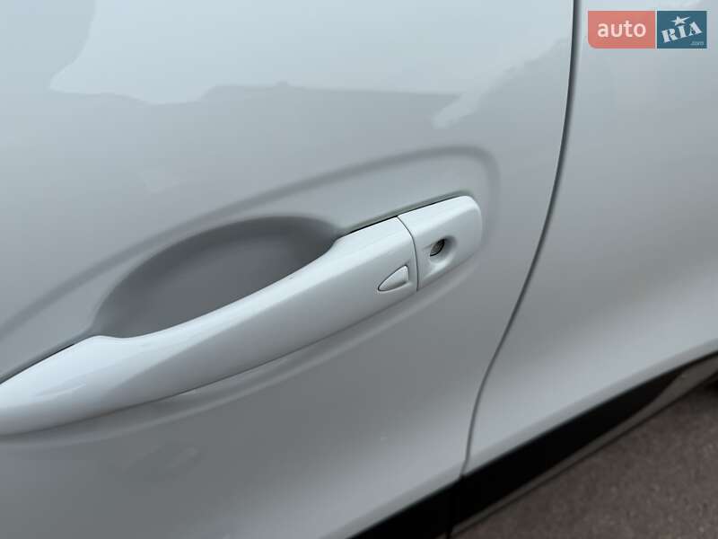 Внедорожник / Кроссовер Renault Kadjar 2017 в Житомире фото 9 Внедорожник / Кроссовер Renault Kadjar 2017 в Житомире