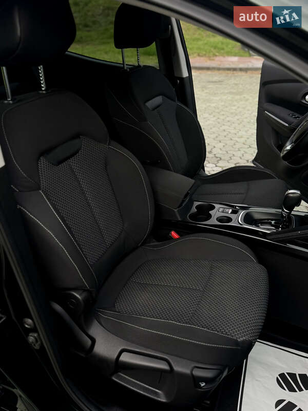 Внедорожник / Кроссовер Renault Kadjar 2020 в Дубно