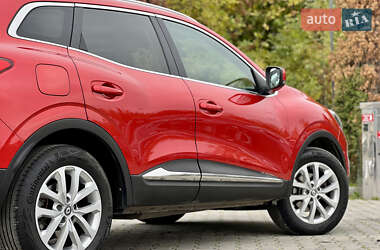 Позашляховик / Кросовер Renault Kadjar 2015 в  фото 27 Позашляховик / Кросовер Renault Kadjar 2015 в