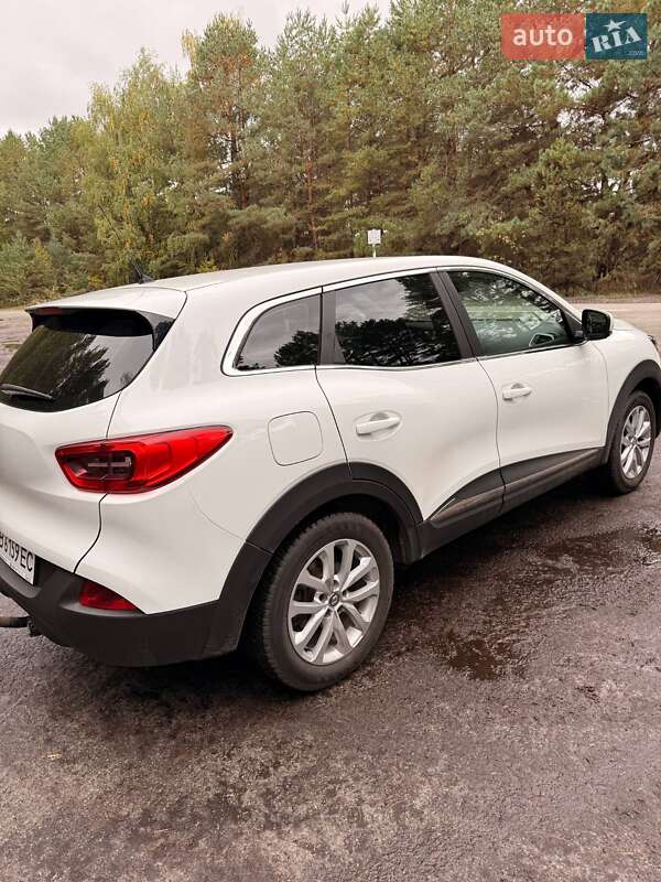 Внедорожник / Кроссовер Renault Kadjar 2017 в Киеве