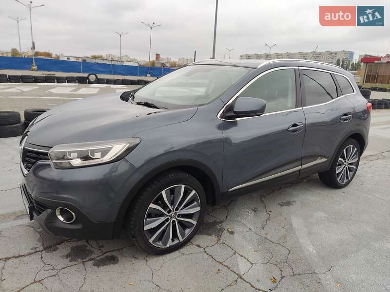 Внедорожник / Кроссовер Renault Kadjar 2017 в 
