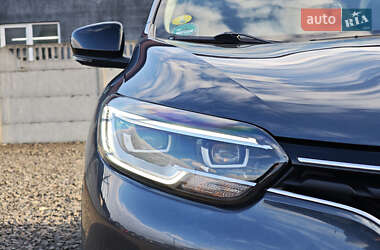 Позашляховик / Кросовер Renault Kadjar 2018 в  фото 9 Позашляховик / Кросовер Renault Kadjar 2018 в