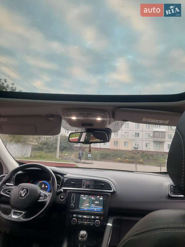 Внедорожник / Кроссовер Renault Kadjar 2016 в Ровно