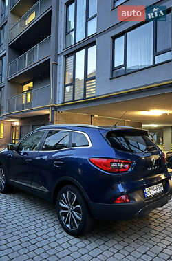Внедорожник / Кроссовер Renault Kadjar 2016 в 