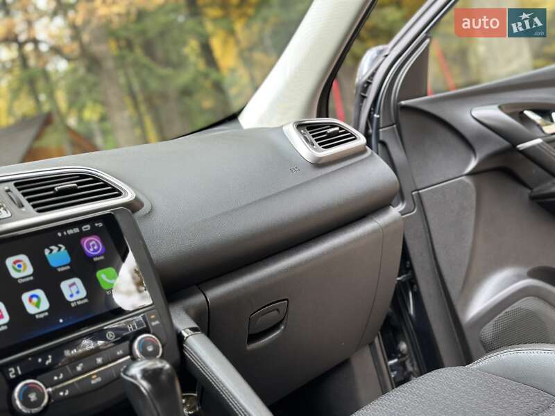 Позашляховик / Кросовер Renault Kadjar 2016 в Дрогобичі