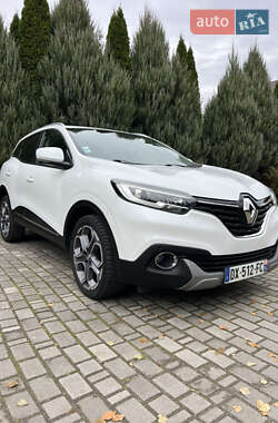 Внедорожник / Кроссовер Renault Kadjar 2015 в 