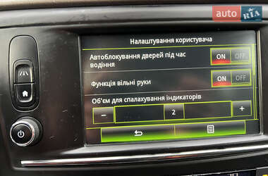 Внедорожник / Кроссовер Renault Kadjar 2015 в 