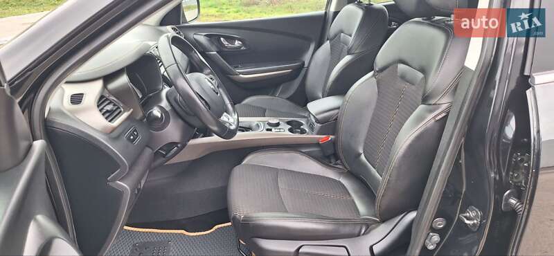 Внедорожник / Кроссовер Renault Kadjar 2016 в Новоархангельске