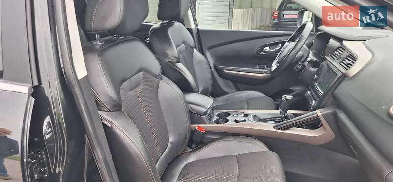 Внедорожник / Кроссовер Renault Kadjar 2016 в Новоархангельске