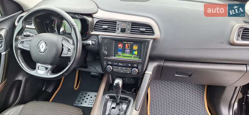 Внедорожник / Кроссовер Renault Kadjar 2016 в Новоархангельске