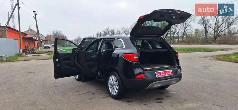 Внедорожник / Кроссовер Renault Kadjar 2016 в Новоархангельске