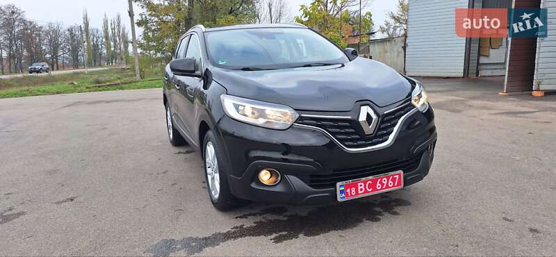 Внедорожник / Кроссовер Renault Kadjar 2016 в Новоархангельске
