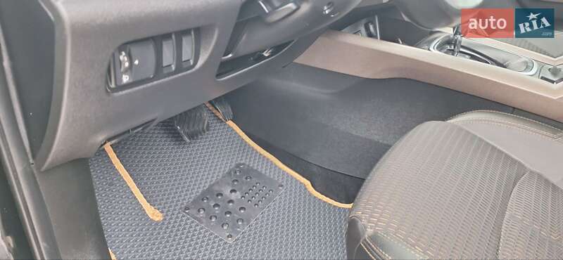 Внедорожник / Кроссовер Renault Kadjar 2016 в Новоархангельске