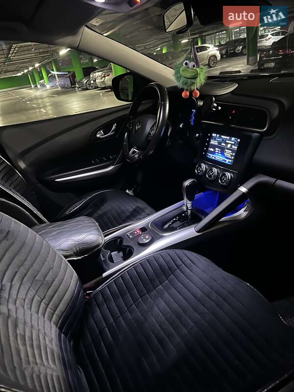 Внедорожник / Кроссовер Renault Kadjar 2020 в Киеве