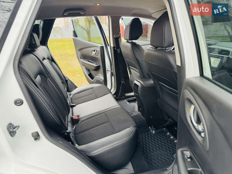 Внедорожник / Кроссовер Renault Kadjar 2018 в Ромнах фото 17 Внедорожник / Кроссовер Renault Kadjar 2018 в Ромнах